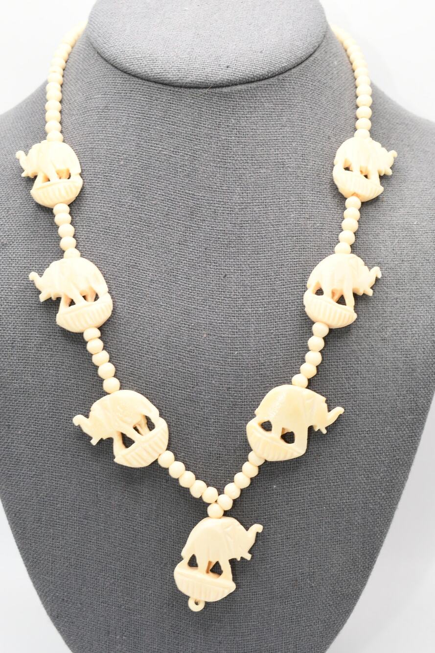 Vintage Celluloid Elephant Necklace Carved Lucky Elephants 1950s 19"